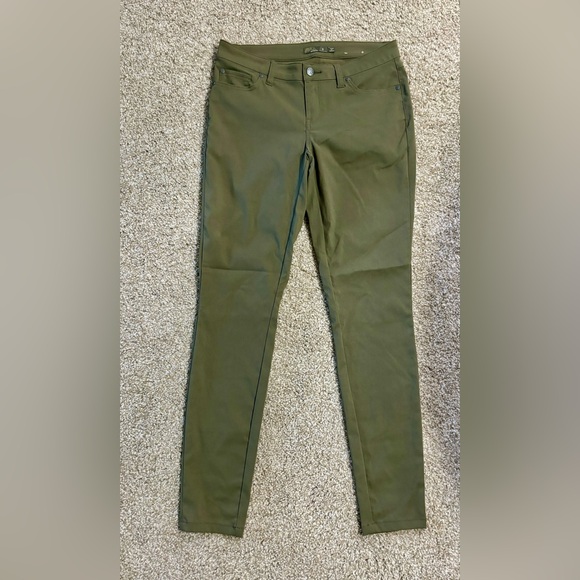 EUC Prana Green Pants - Picture 2 of 8